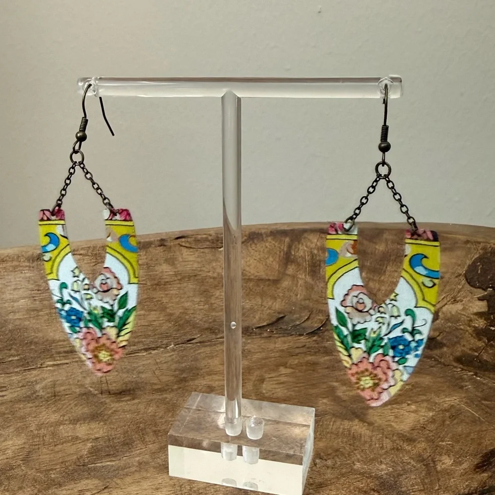 Plunder Lottie Metal Antique Gold Drop Earrings